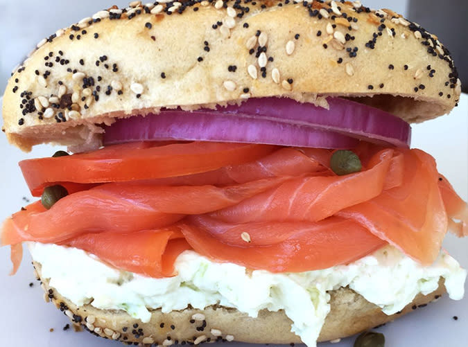 New York: Bagel with Lox