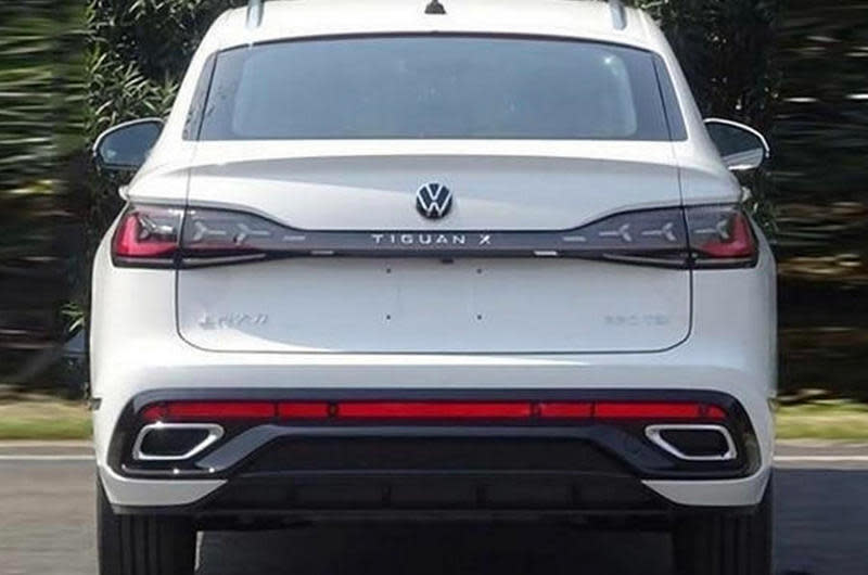 Tiguan X著重於車尾，除有著更具跑格的斜背身形，車尾也換上Y字型尾燈。