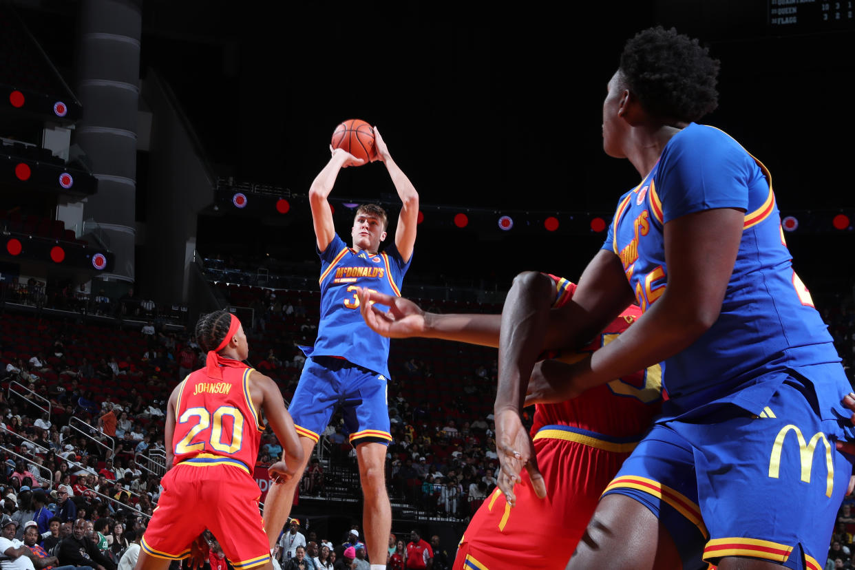 HOUSTON, TX - APRIL 02: McDonalds All American East forward Cooper Flagg (32) takes a shot during the 2024 McDonald's All American Boys Game on April 2, 2024 at the Toyota Center in Houston, Texas. (Photo by Brian Spurlock/Icon Sportswire via Getty Images)