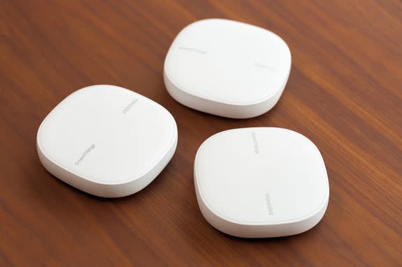 Samsung SmartThings Wifi easily stacks up to the competition.