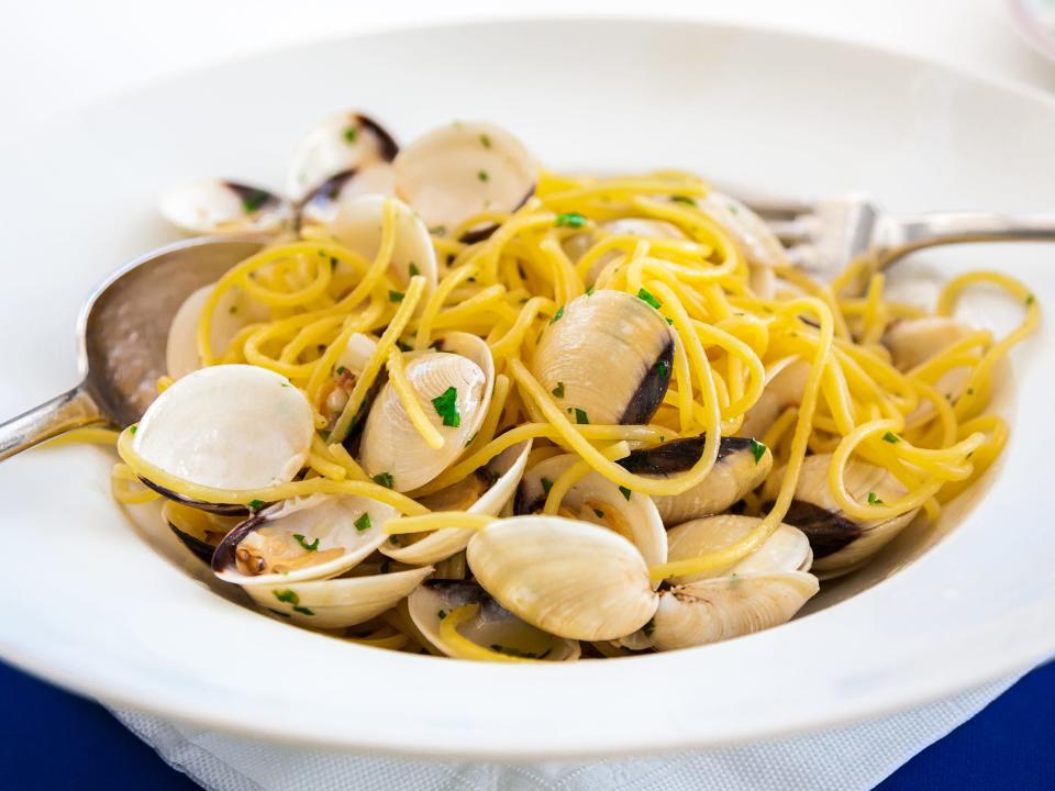 pasta with clams seafood