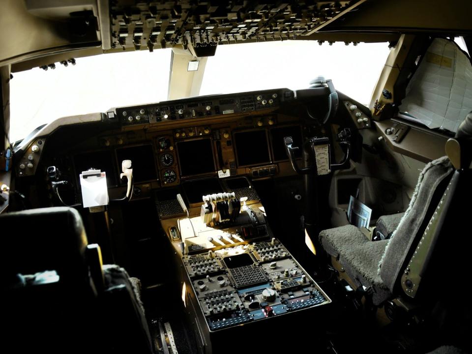 Boeing 747 Global Supertanker firefighting plane