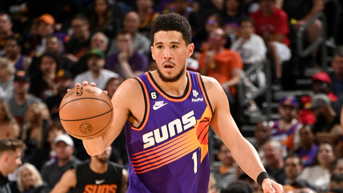 Devin Booker reportedly sealing sneaker deal with Nike: Details of