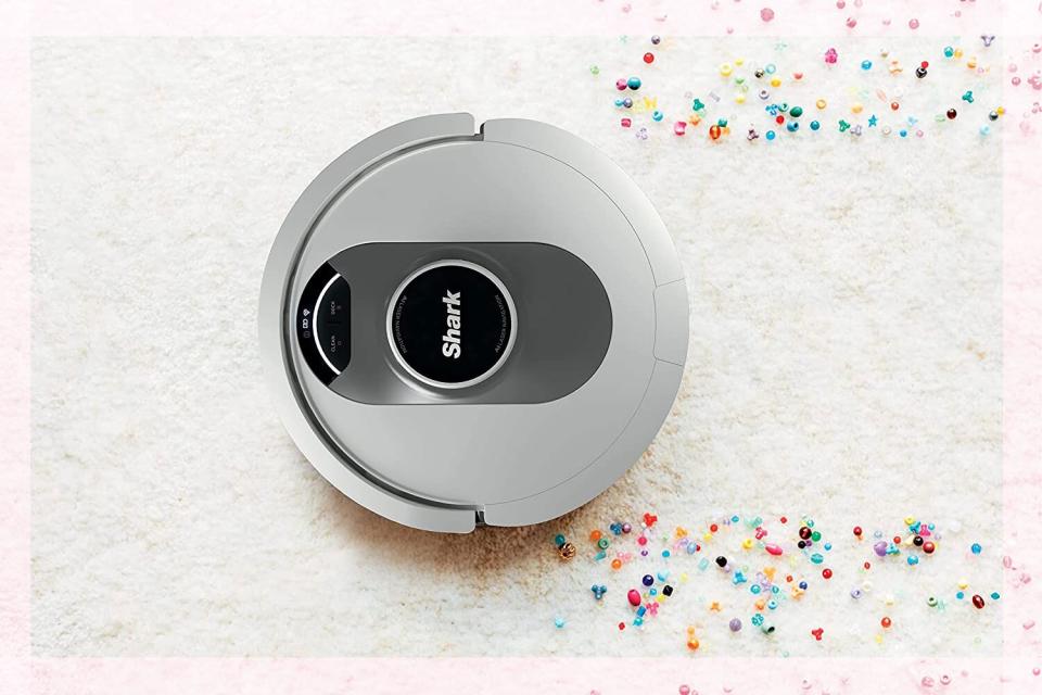 robot vacuum tout