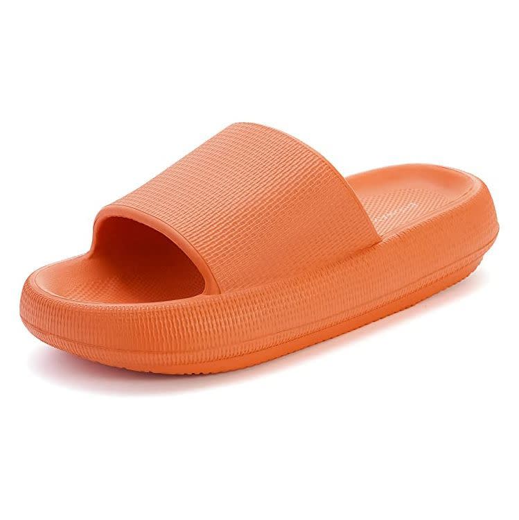 <p><strong>Bronax </strong></p><p>amazon.com</p><p><strong>$23.99</strong></p><p>Chunky slides are having a moment, and this <strong>top-rated pair</strong> is pretty much guaranteed to put a smile on any teenager’s face. They feel like heaven after a long workout.</p>