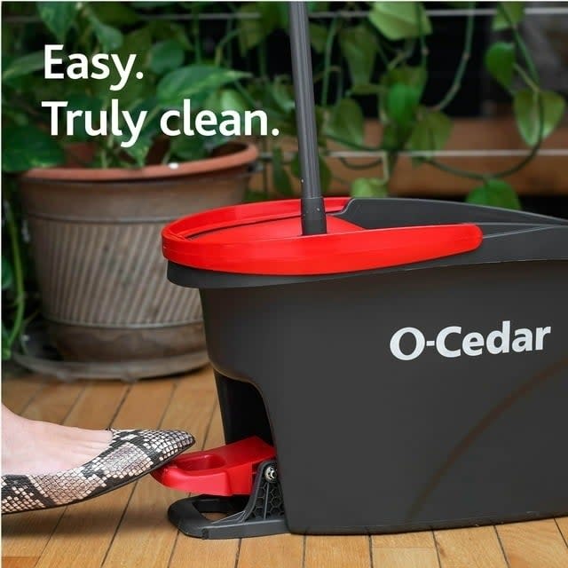 the hands-free mop with a foot pedal that activates the wringing system