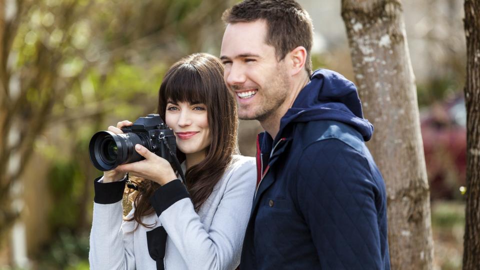 Meghan Ory, Luke Macfarlane, The Memory Book, 2014