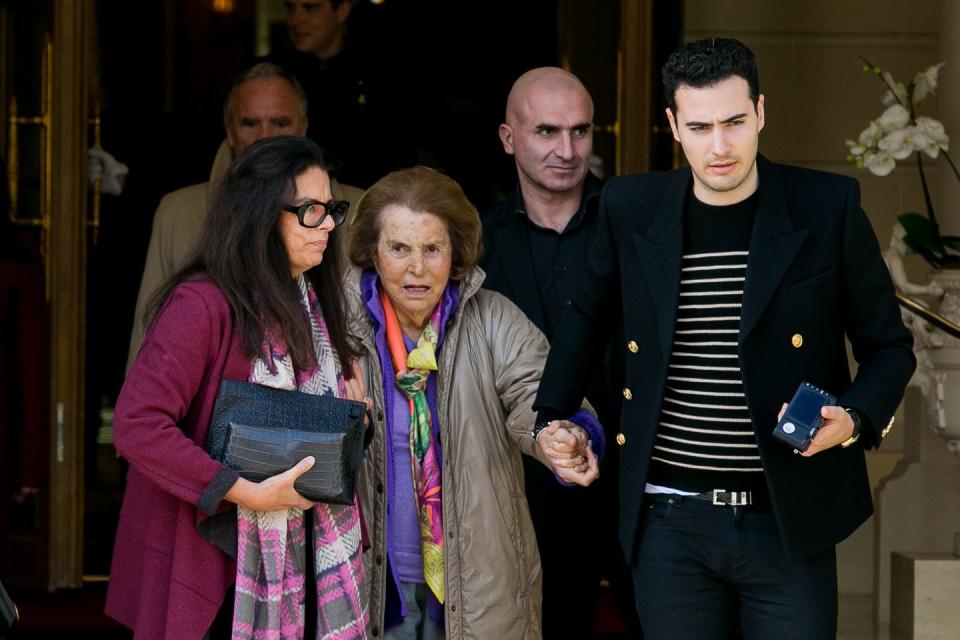 françoise her mother liliane and her son jean victor leave the ritz hotel in 2016