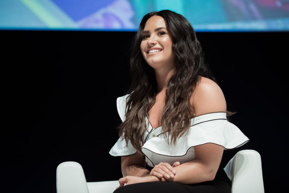 Demi Lovato does meditation and exercises