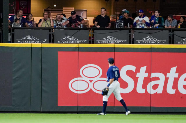 Seattle Mariners could go to a platoon in left field