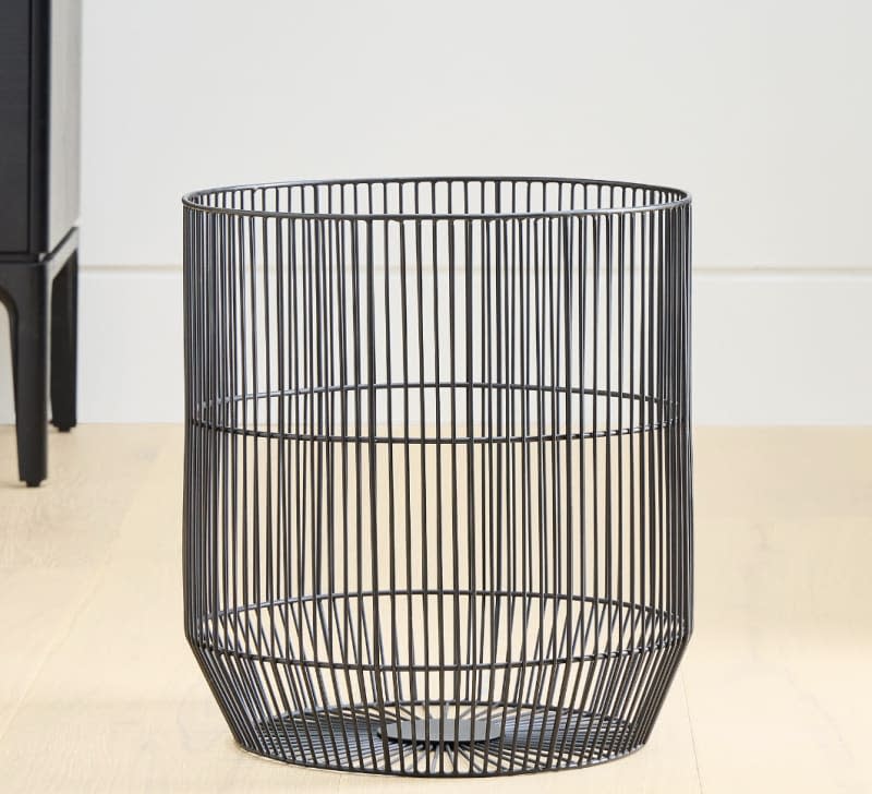 Fine Line Metal Round Basket, Medium