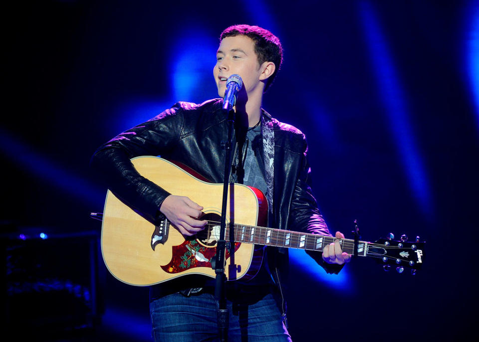 Scotty McCreery performs "Country Comfort" by Elton John on "American Idol."