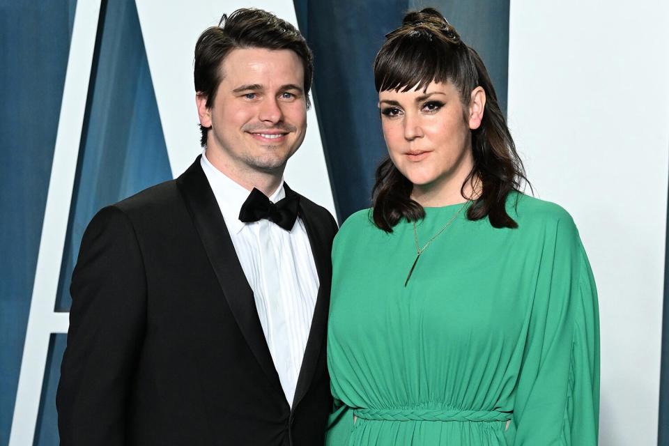 Melanie Lynskey and Jason Ritter