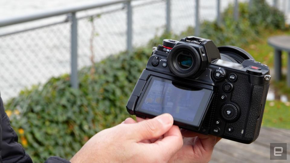 Panasonic S1H full-frame mirrorless camera review