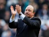 Britain Football Soccer - Newcastle United v Crystal Palace - Barclays Premier League - St James' Park - 30/4/16 Newcastle manager Rafael Benitez applauds the fans at the end of the match Reuters / Andrew Yates Livepic