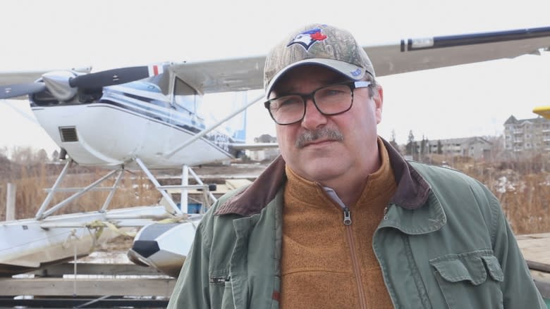 Float plane pilot calls riverside sculpture in downtown Fort McMurray a flight hazard