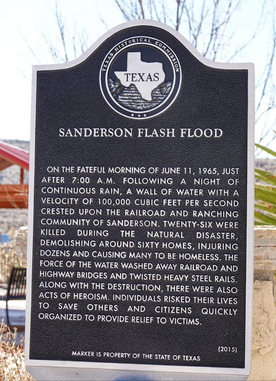 A Texas Historical Commission marker details the June 11, 1965, flash flood in Sanderson, Texas, that killed 26 people.