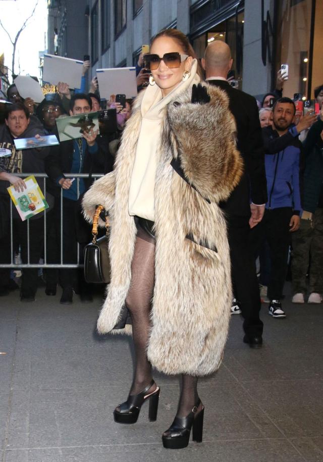 Jennifer Lopez In Real Fur - Haute Acorn Fur Magazine