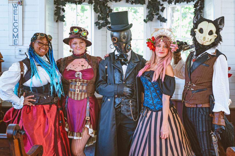 Celebrating steampunk's finest, the second annual Steampunk Adventurers Weekend will feature a fashion show both days.