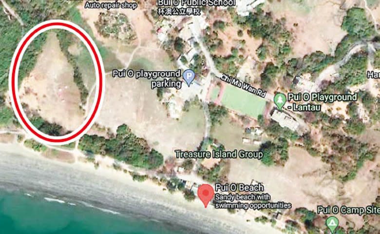 疑是私人露營地（紅圈示），距離貝澳泳灘與政府的貝澳營地相近。