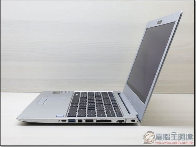 CJSCOPE Z-530 開箱評測 市面唯一可選配備、外接顯卡的高性價比Ultrabook