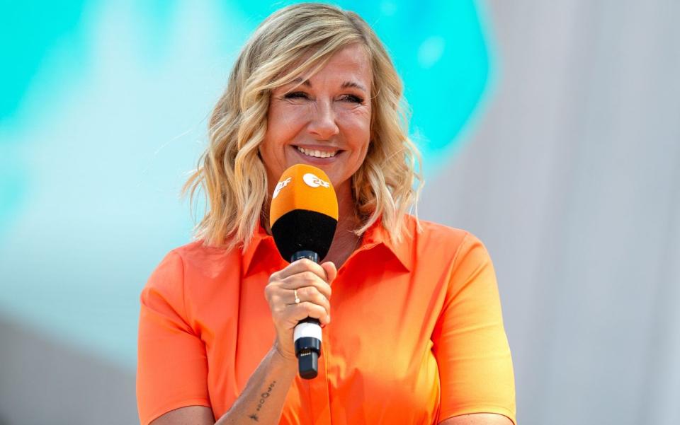 Andrea Kiewel führte gewohnt quietschfidel durch die Show.  (Bild: ZDF / Ralph Orlowski)