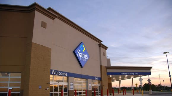 The entrance to a Sam's Club store