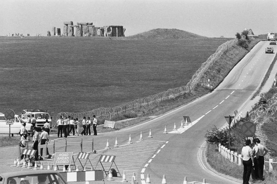 Police in 1985 preventing people from reaching Stonehenge during a clash against a banned pop festival