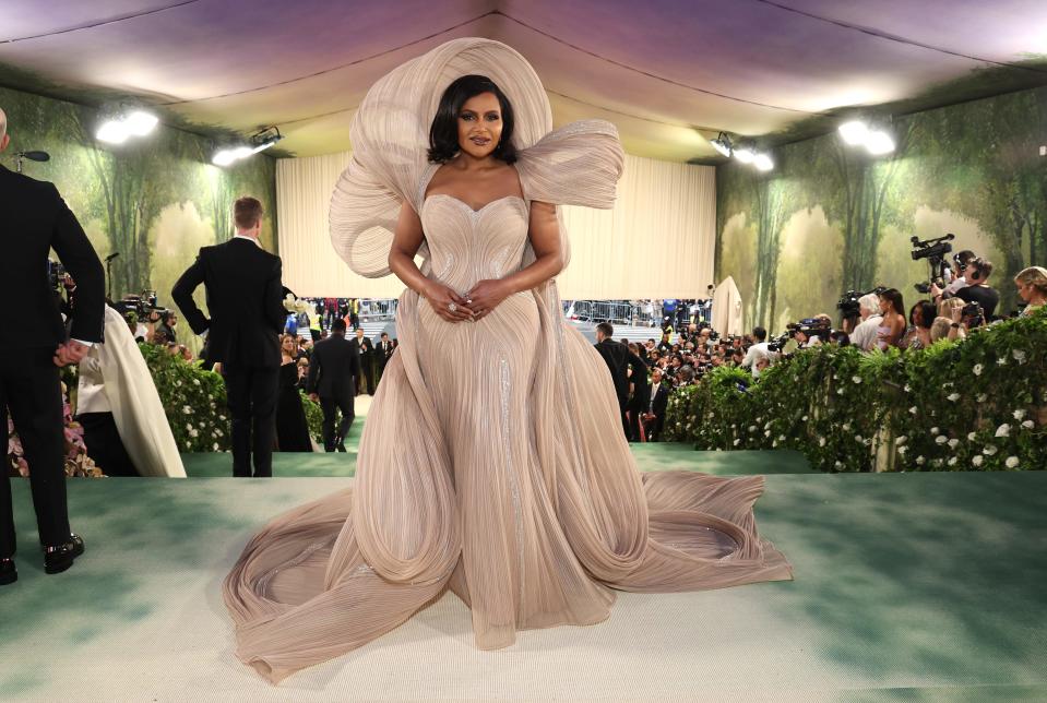 Mindy Kaling attends the 2024 Met Gala.