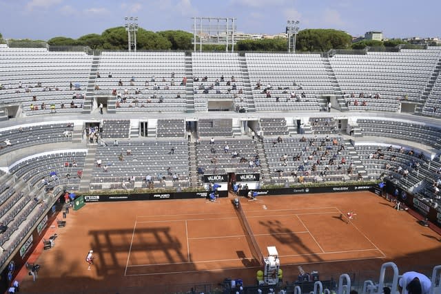 Action from Novak Djokovic's semi-final against Casper Ruud at the Italian Open 