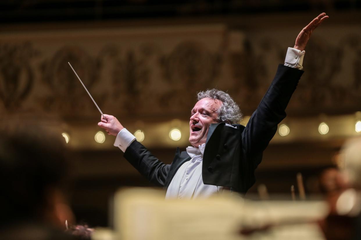 In his final program as music director, Louis Langree and the CSO perform highlights of their time together over the past 11 years. Performances take place at Music Hall Friday-Sunday.