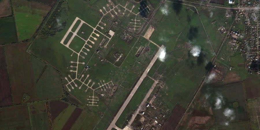 The occupiers removed all equipment from the airport in Chornobayivka (satellite images)