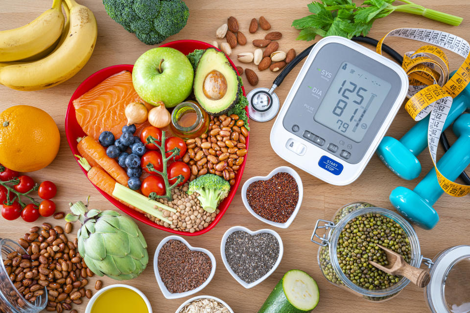 Well balanced diet and blood pressure control for heart care