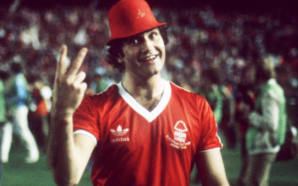 Larry Lloyd celebrates winning his second European Cup with Nottingham Forest after beating Hamburg 1-0 in the Santiago Bernabéu Stadium in May 1980