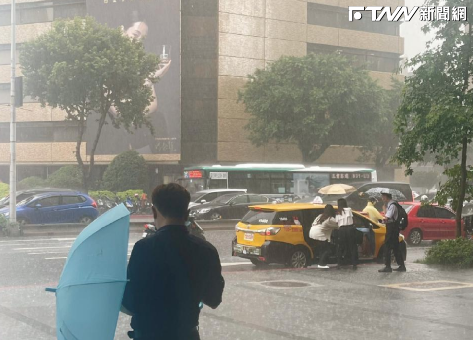 台中、苗栗等地區都將出現大雷雨。（圖／資料照）