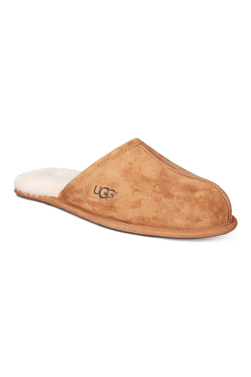 15) Men's Scuff Slippers