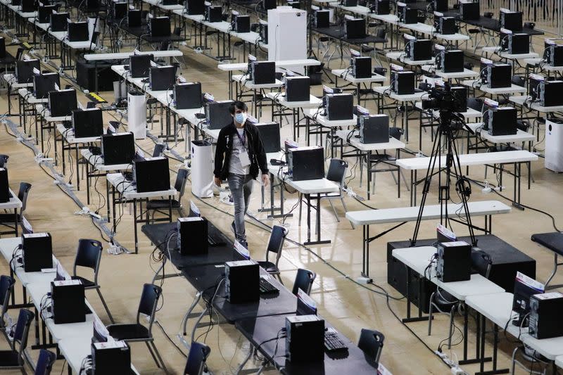 Preparations for Philippines presidential elections, in Manila