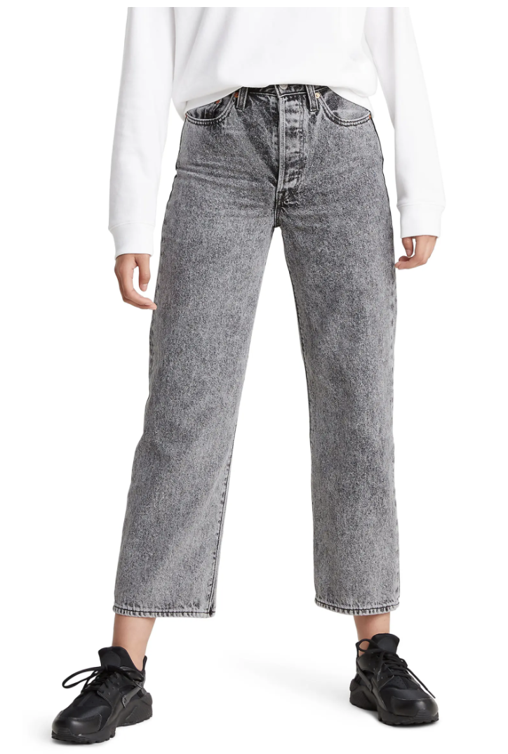 15) High-Waisted Dark Wash Cropped Jeans