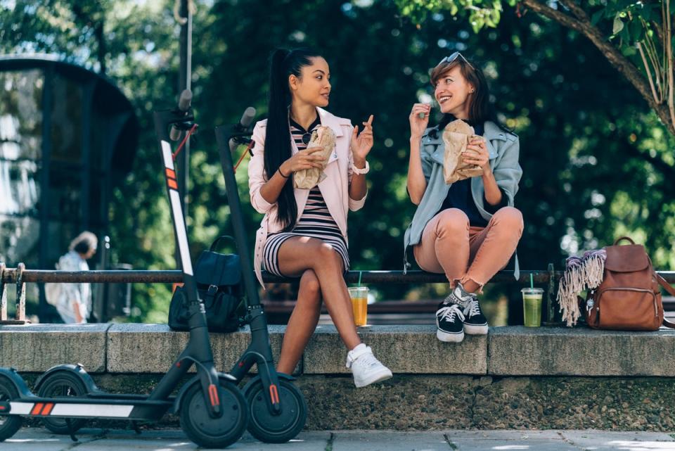 Gen Z are more boundaried about taking their full lunch break (Getty)