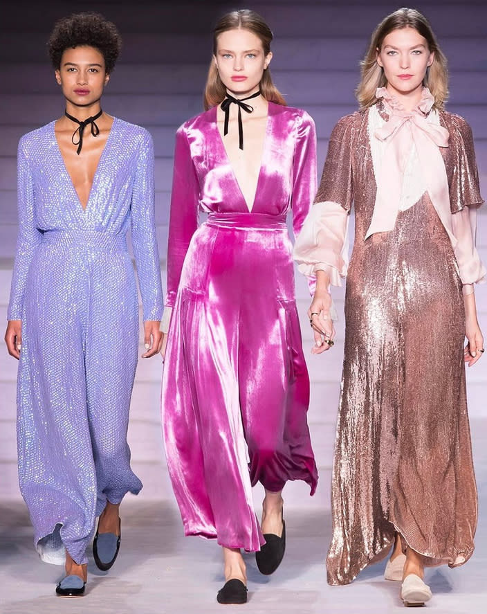 <p>Traumhaft: Die neue Ready-to-Wear-Kollektion von Temperley London, die mit frischen, entschlossenen Farben und … (Bild: Instagram/temperleylondon) </p>