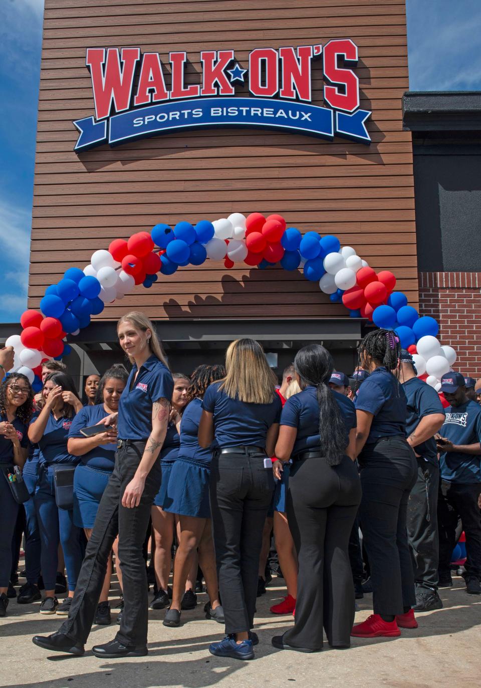 The new Walk-on's restaurant on Airport Blvd opened for business on Monday, Aug. 29, 2022. Walk-ons bills itself as a  sports-themed bistreaux with a taste of Louisiana.