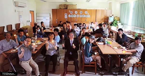 聖約翰科技大學資源教室舉辦『薪火傳承～期末心窩生與師長有約』活動，唐彥博校長。（圖：聖約翰科技大學提供）