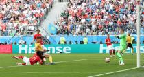 <p>Belgium’s Thomas Meunier scores their first goal (REUTERS/Lee Smith) </p>
