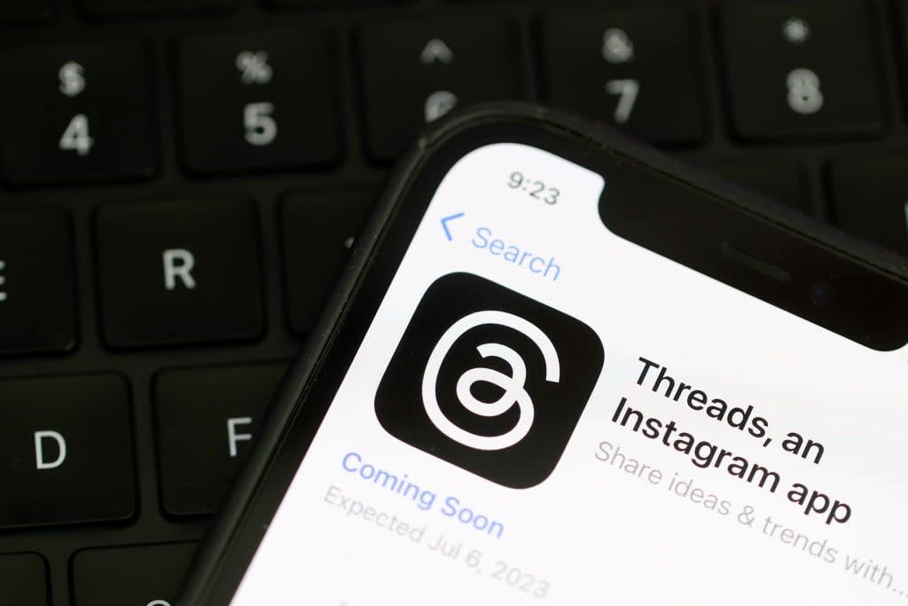 Threads, Meta, Instagram