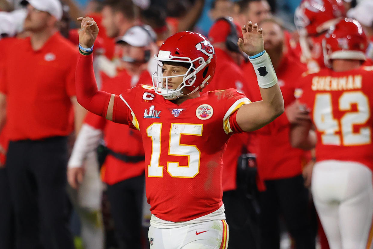 MIAMI, FLORIDA - FEBRUARY 02: Patrick Mahomes #15 of the Kansas City Chiefs celebrates after defeating San Francisco 49ers by 31 to 20 in Super Bowl LIV at Hard Rock Stadium on February 02, 2020 in Miami, Florida. (Photo by Ronald Martinez/Getty Images)