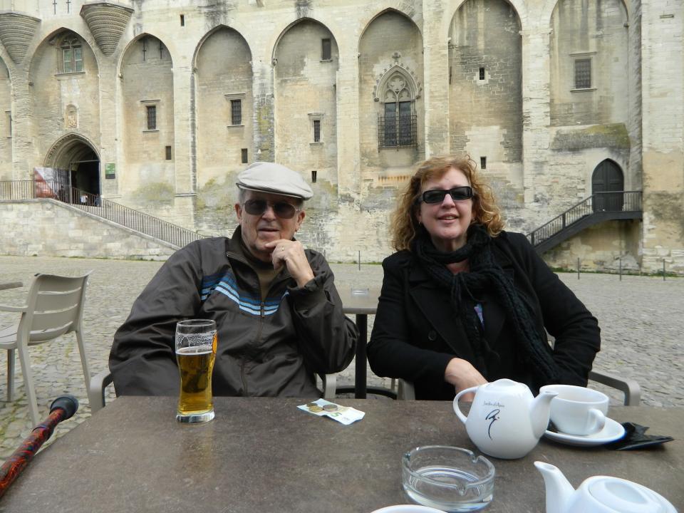Robert Willett and his daughter Leslie in Avignon, France
