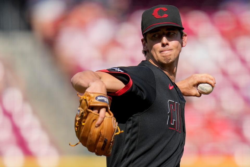 June 2, 2023;  Cincinnati, Ohio, USA;  Cincinnati Reds relief pitcher Brandon Williamson (55) throws a pitch in the first inning of the MLB National League game between the Cincinnati Reds and the Milwaukee Brewers at Great American Ball Park.  Mandatory Credit: Sam Greene-USA TODAY Sports