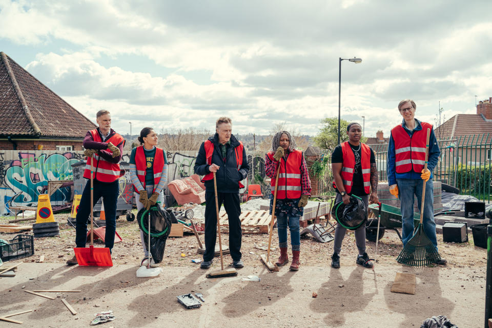 WARNING: Embargoed for publication until 00:00:01 on 19/10/2021 - Programme Name: The Outlaws - TX: n/a - Episode: The Outlaws ep 1 (No. 1) - Picture Shows:  John (DARREN BOYD), Rani (RHIANNE BARRETO), Frank (CHRISTOPHER WALKEN), Myrna (CLARE PERKINS), Christian (GAMBA COLE), Greg (STEPHEN MERCHANT) - (C) Big Talk/Four Eyes - Photographer: James Pardon