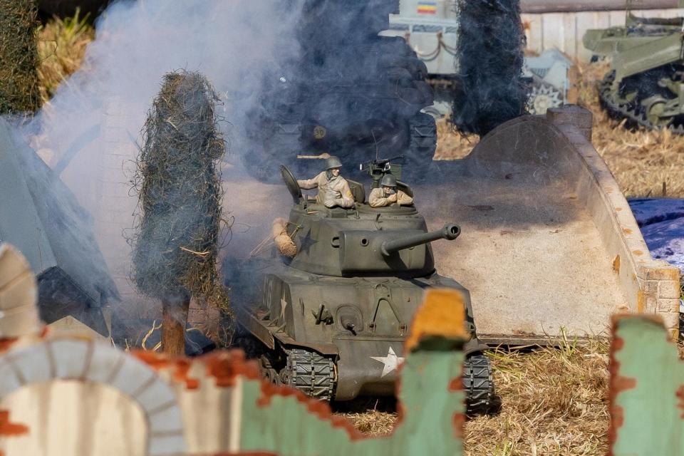Pyrotechnics during the 1/16th scale tank battle re-enactment. (Photo: Mike Cooter (230923))