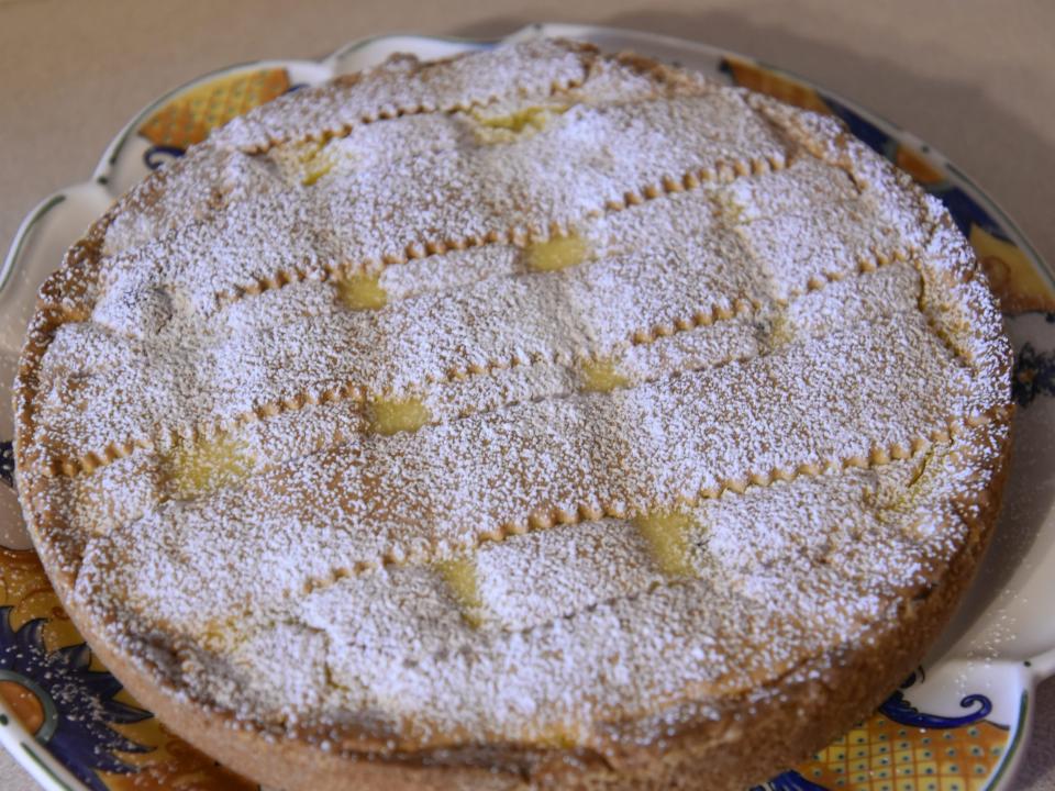 Sugar cream pie with dusting of powdered sugar